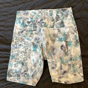 Lululemon Align Biker shorts